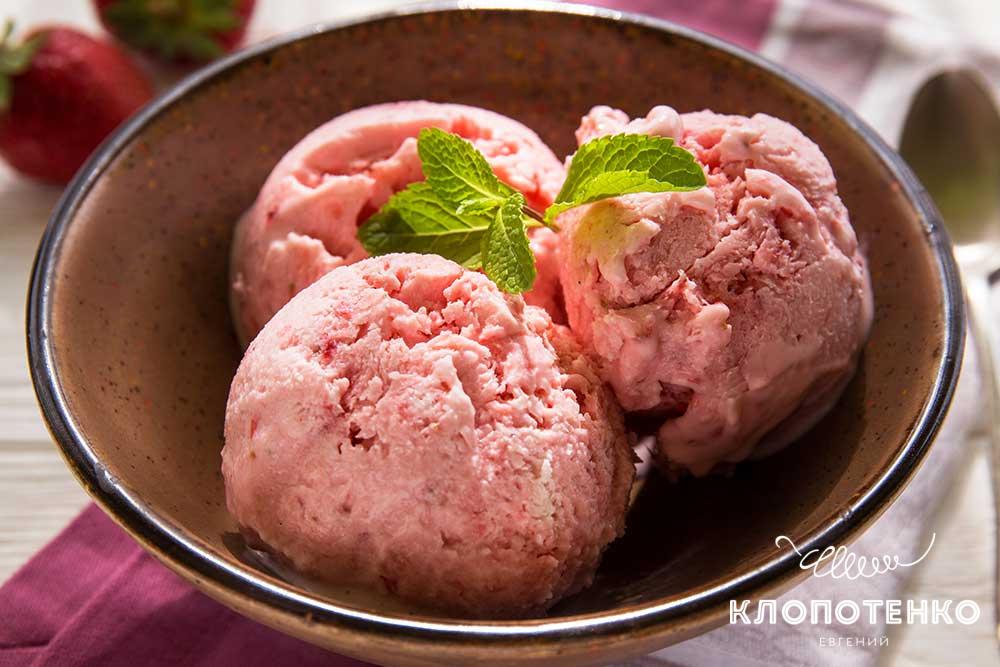 Легкий и классический рецепт домашнего мороженого в домашних условиях